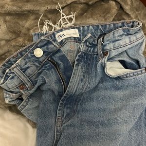 Zara jeans